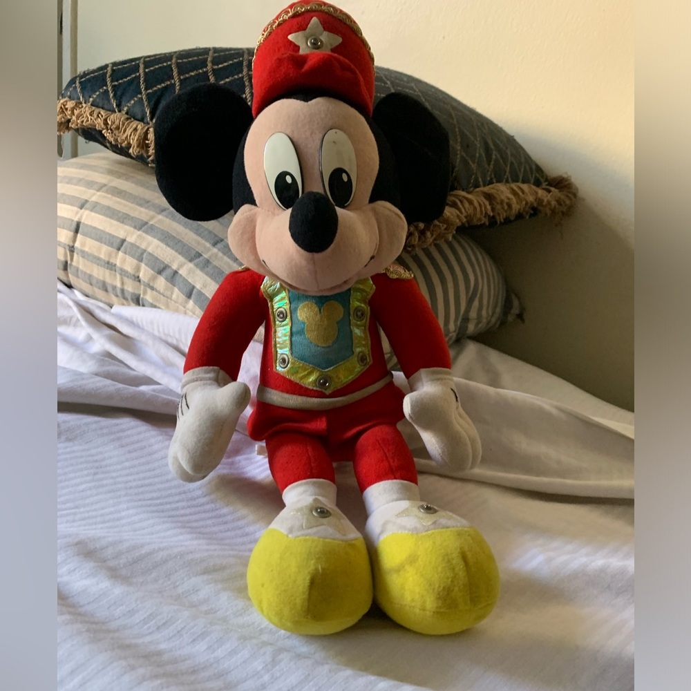 Mickey mouse/ disney